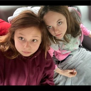 Meet your Posher, Indyca